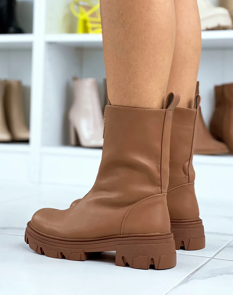 Bottines hautes marron clair à fermeture dorée