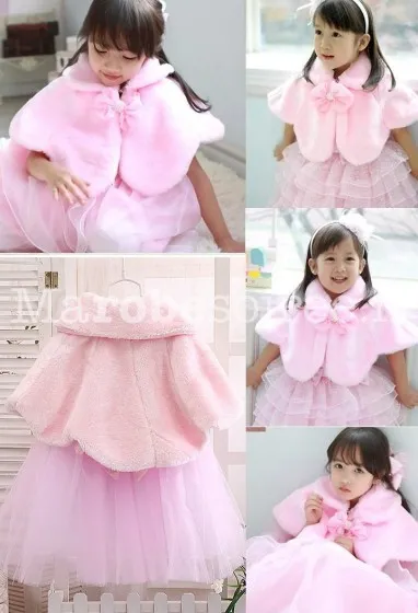 Cape pour petite fille en blanc et rose réf 3020 en Fausse fourrure
