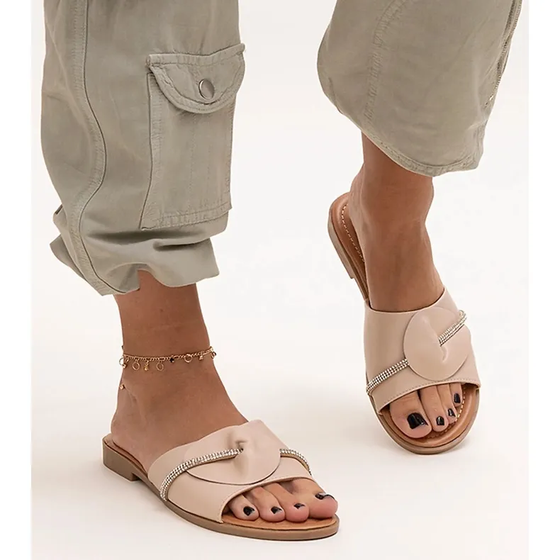 Chapeaux ornés d'une lanière avec zircons Amari beige