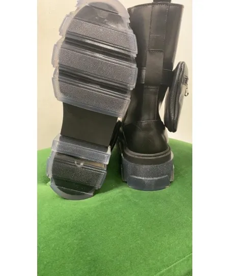 Mettez du urban style à lacet en rangers élastiquée OSMOSE Shoes Paris.