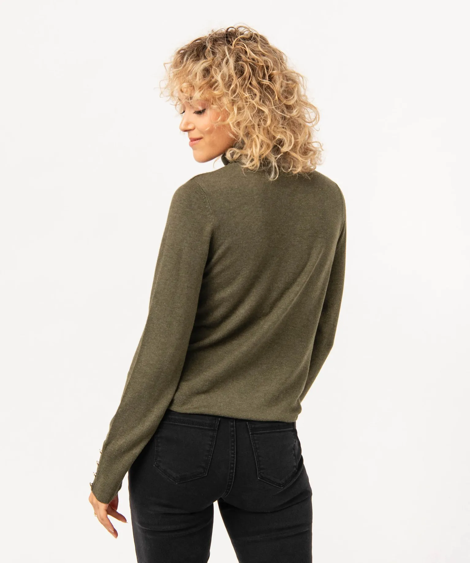 pull a col roule en maille fine femme vert pulls