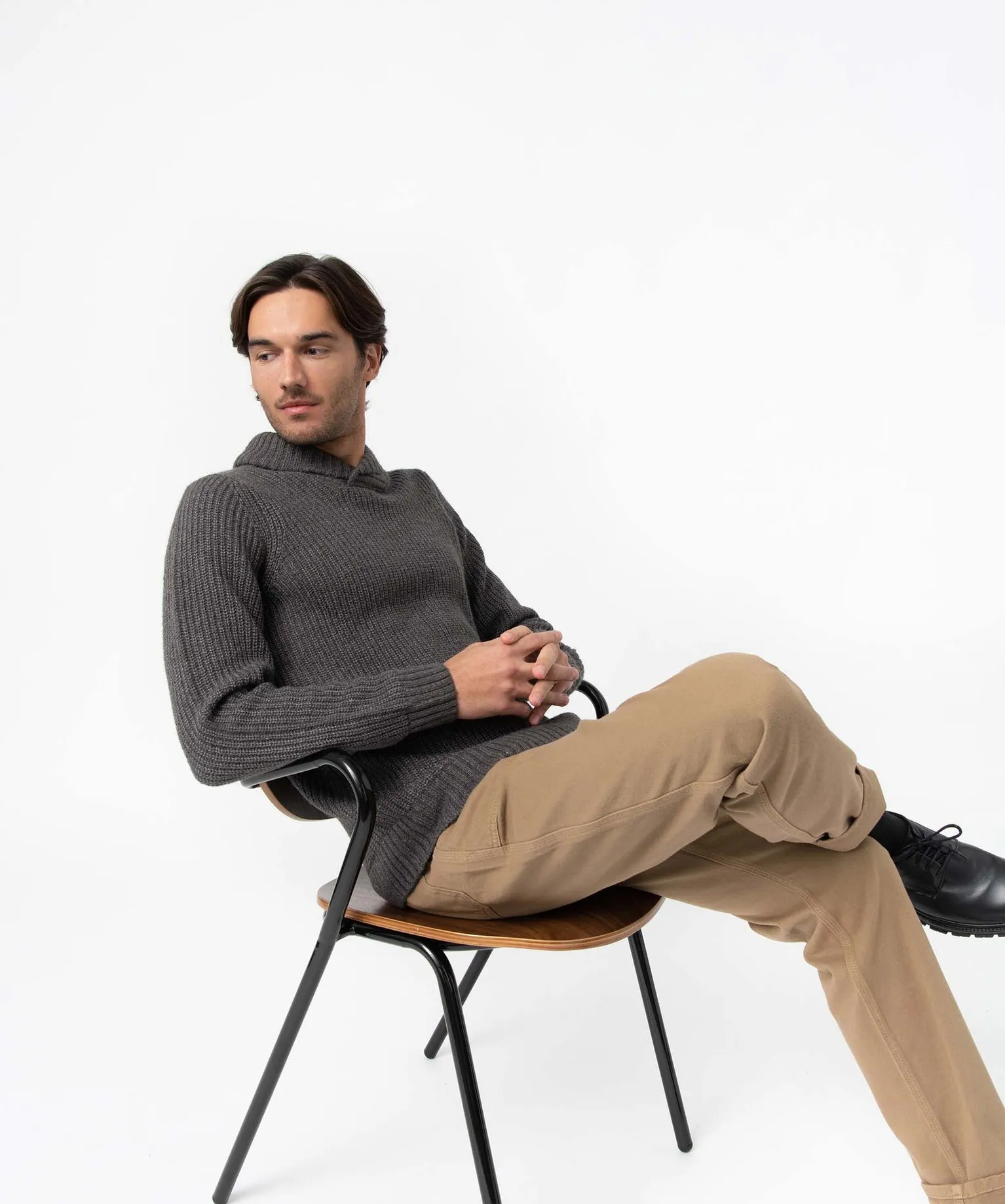 pull homme a col chale contenant de la laine gris pulls