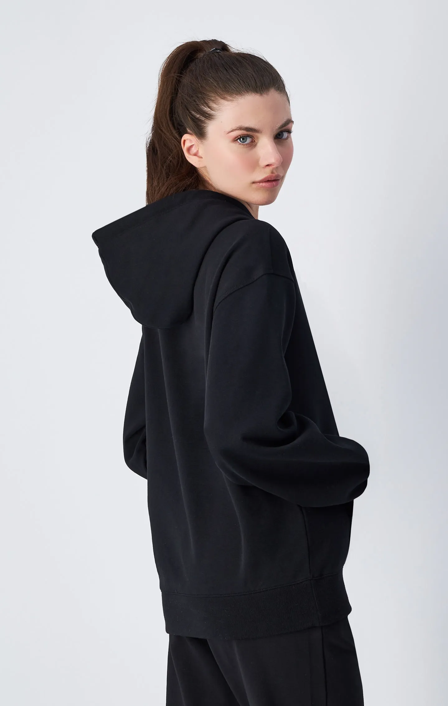 Sweatshirt à capuche en molleton avec grand logo ton sur ton | Champion France