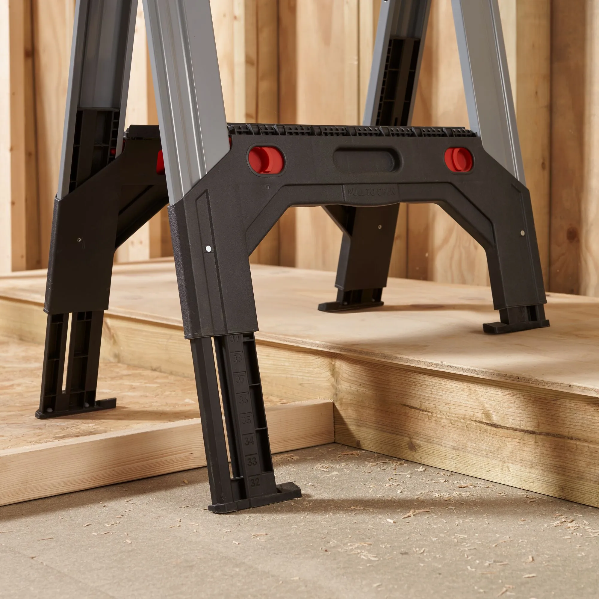 Tréteaux pliants STANLEY® FATMAX® (paire) hauteur réglable, capacité 1135 kg max